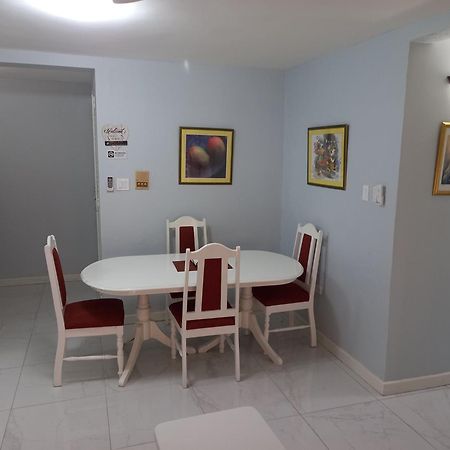 Marchabell By The Sea E22 Ocho Rios Exterior foto