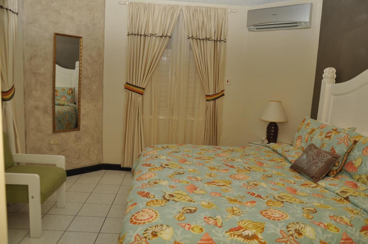 Marchabell By The Sea E22 Ocho Rios Quarto foto